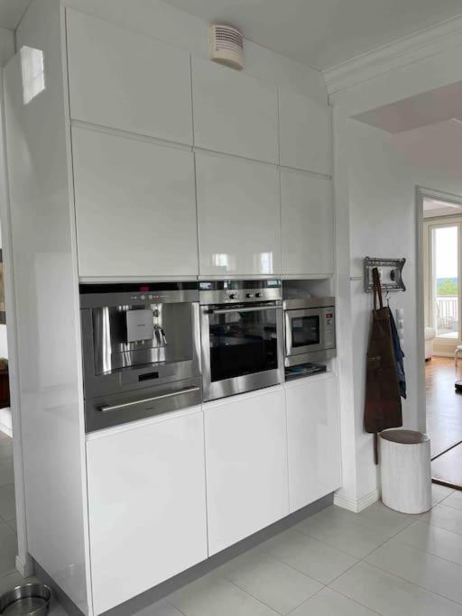 Luxury Villa With Stunning View Pargas Extérieur photo